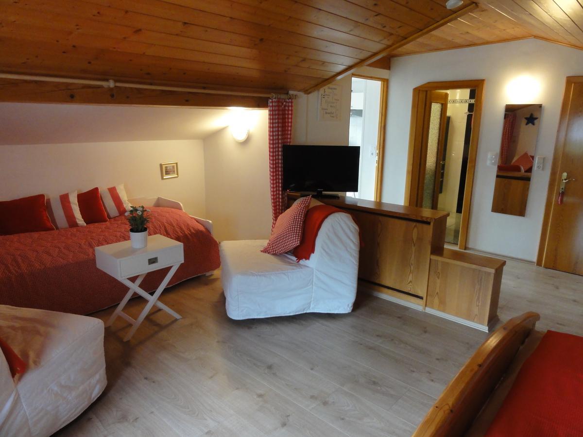 Pension Adlerhorst Штайндорф-ам-Оссиахер-Зее Экстерьер фото